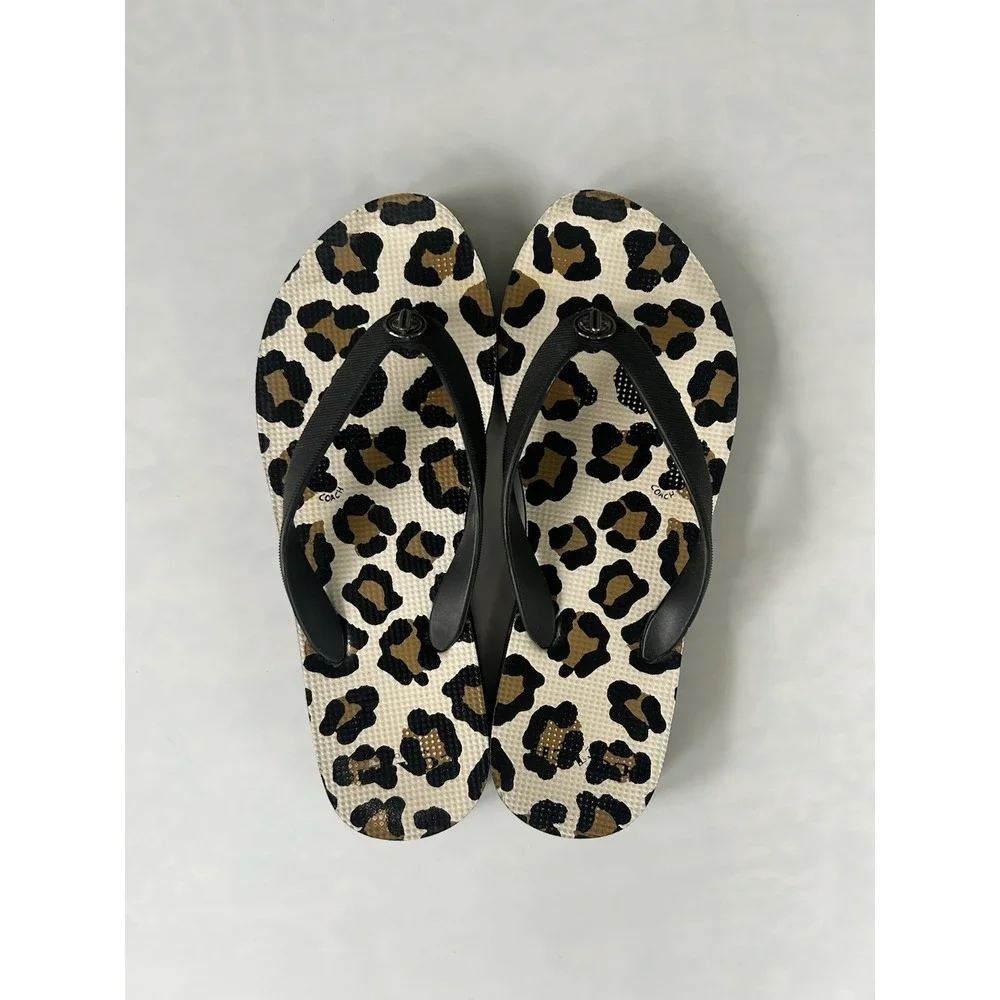 Coach Women's thong/flip flop leopard print Size 7/8